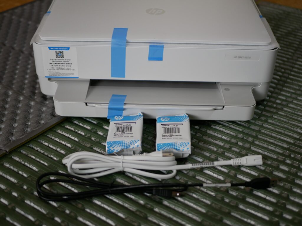 WiFiプリンター【HP ENVY6020】インク、USBケーブル付
